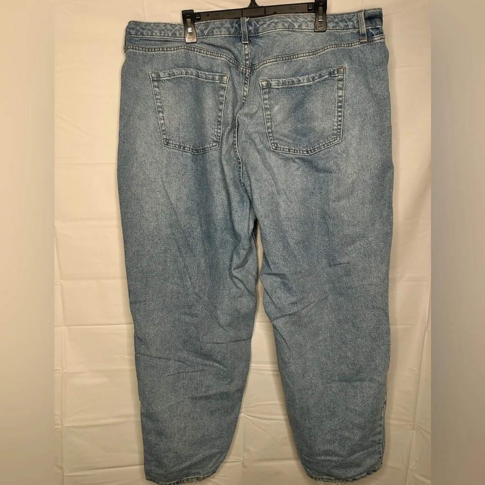 Women 22 High-Rise Straight Jeans - Universal Thread Button Up - Picture 2 of 13